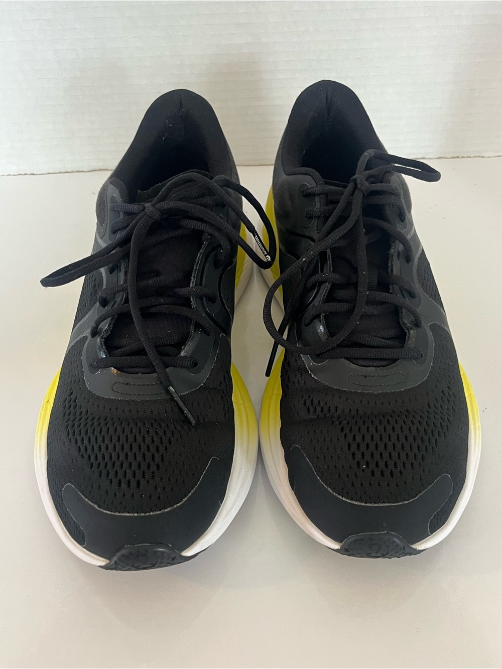 Lululemon Blissfeel Run Sneakers Black Neon Yellow Men’s 8.5 - Picture 3 of 12